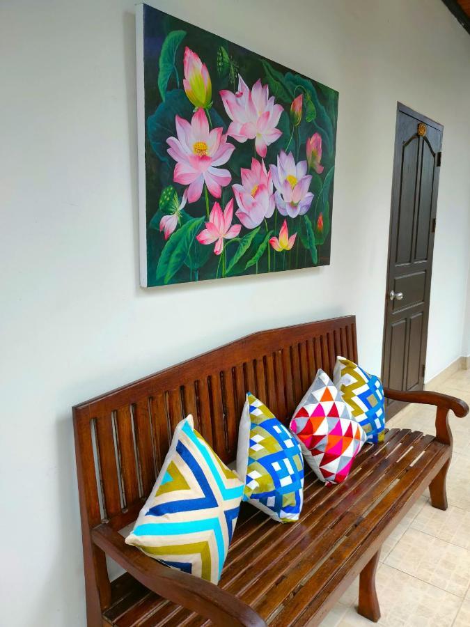Lotus Corner - Heritage B&B Luang Prabang Exterior photo